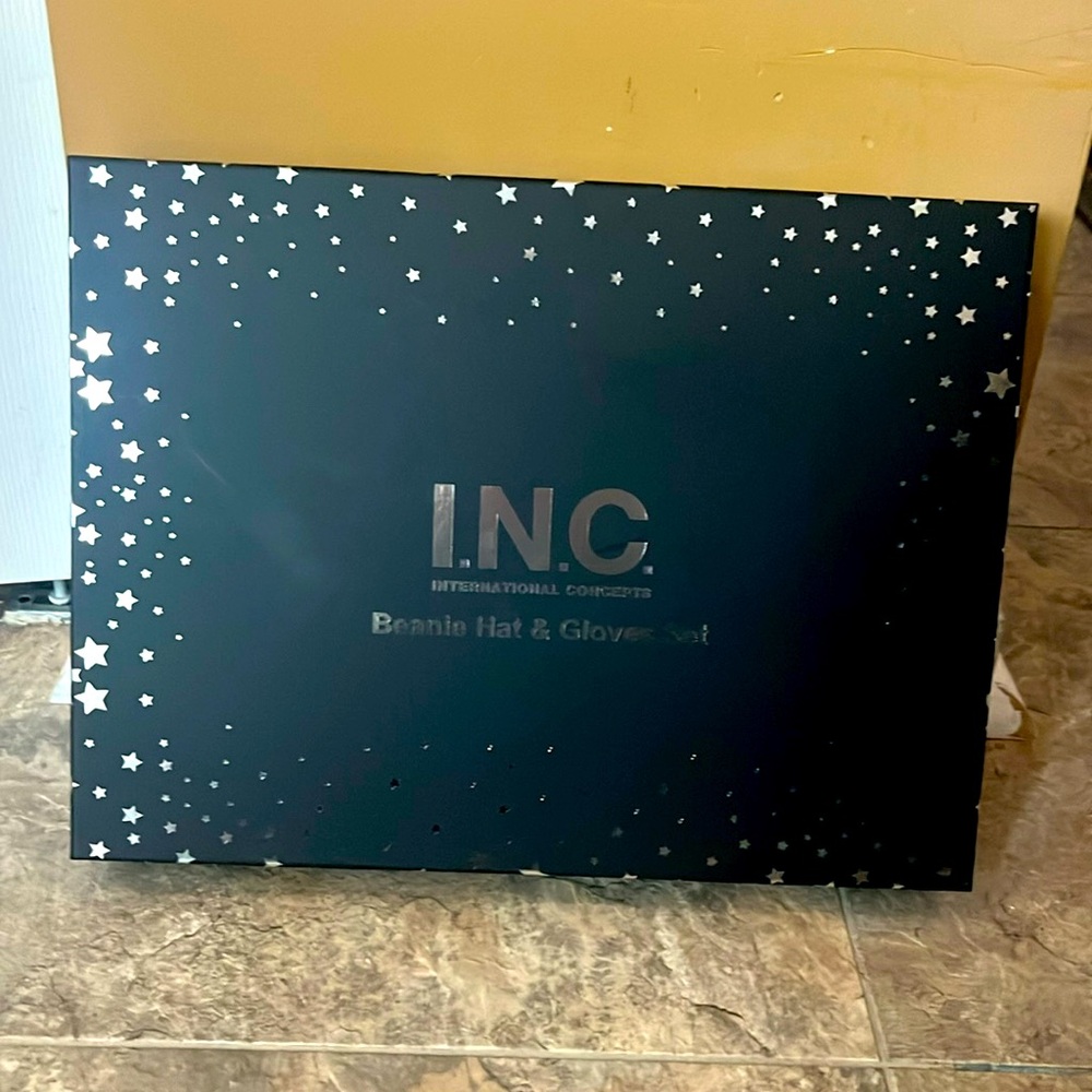 **BRAND NEW** INC beanie hat and glove set
